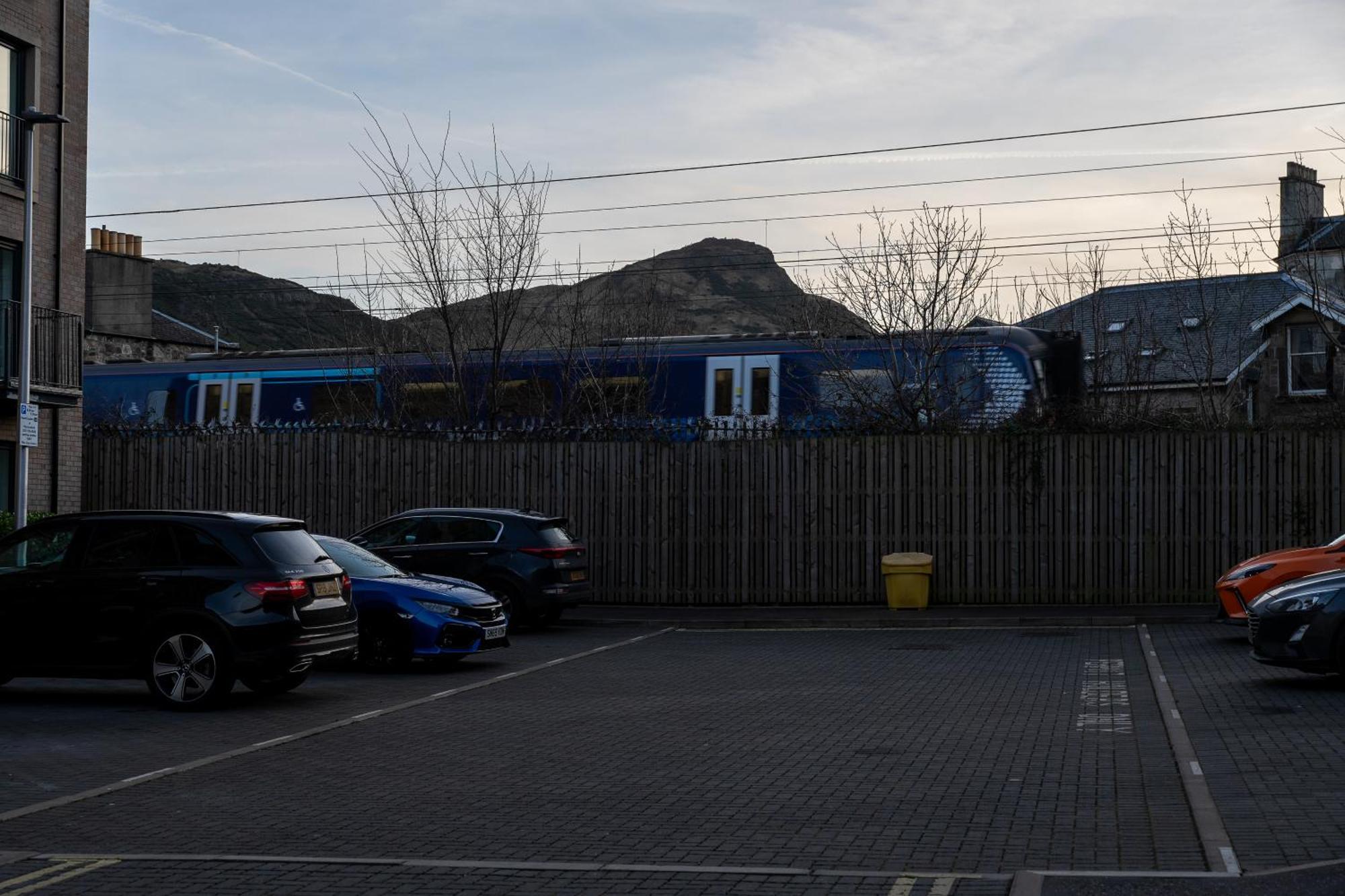 Modern 2br City Centre Apt With Arthur's Seat View Édimbourg