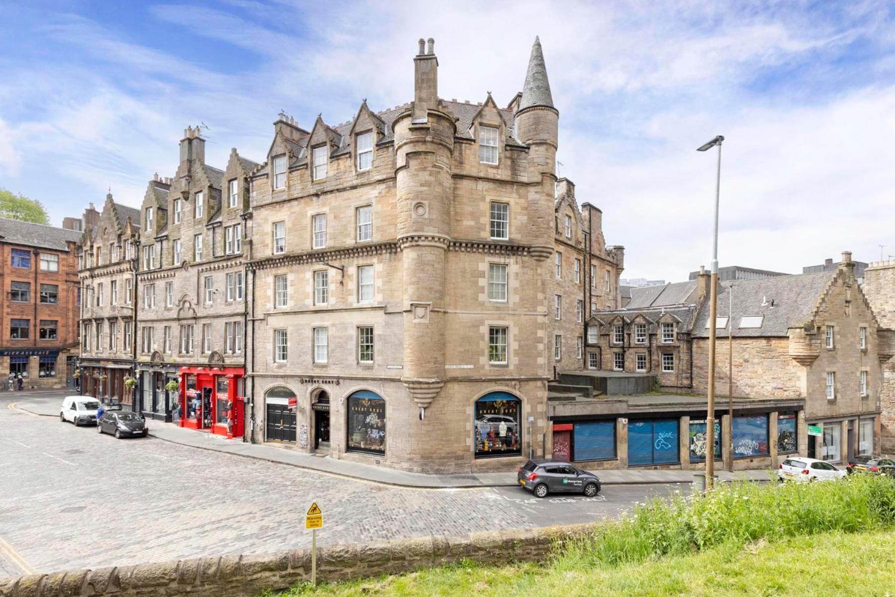 Castle View In The Heart Of Historic Old Town Apartment Edinburgh