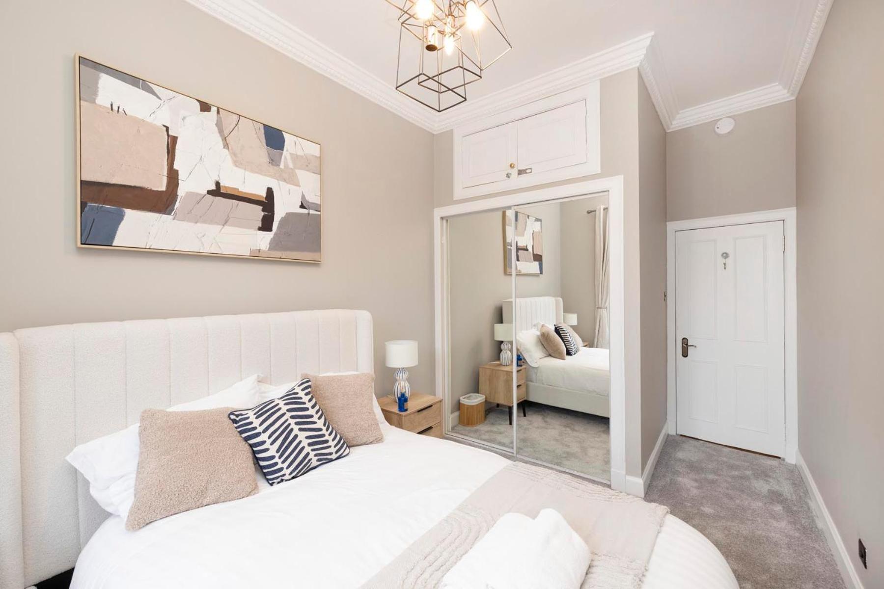 Castle View In The Heart Of Historic Old Town Apartment *