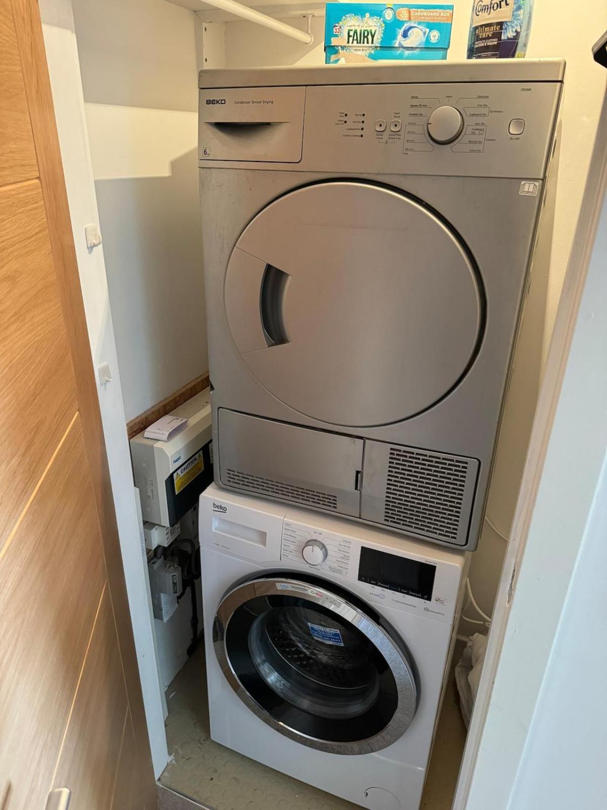 3 Bedroom Tranquil Ground Floor Flat In Merchiston Apartment *