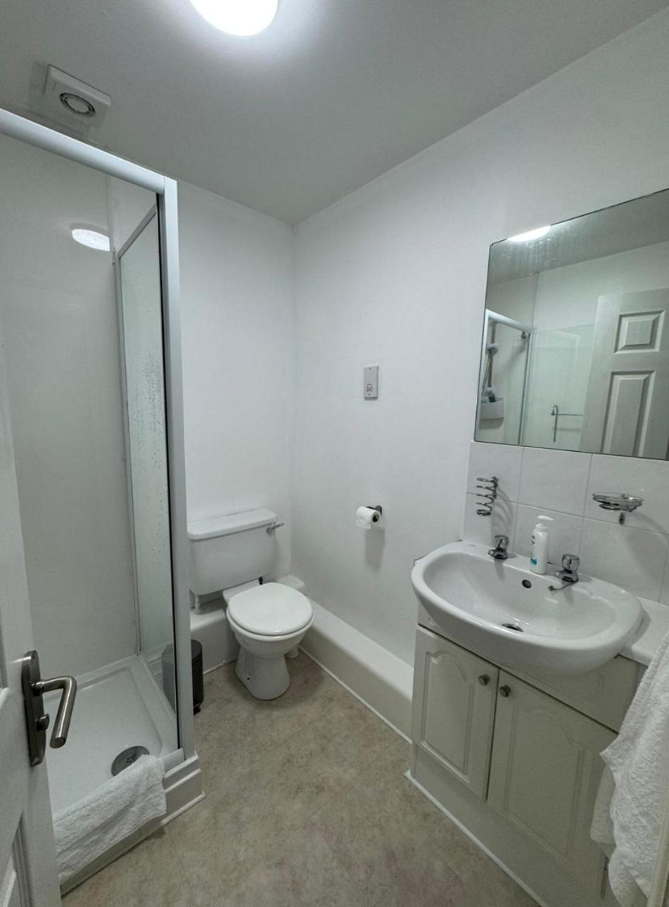 2-bed Retreat Apartment *
