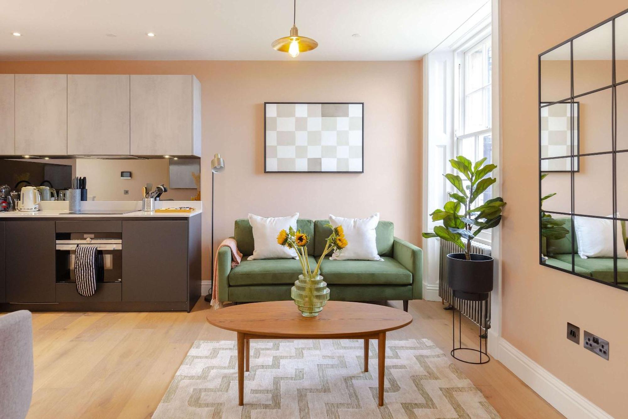Dragon Luxury Serviced At Albyn Place Edinburgh