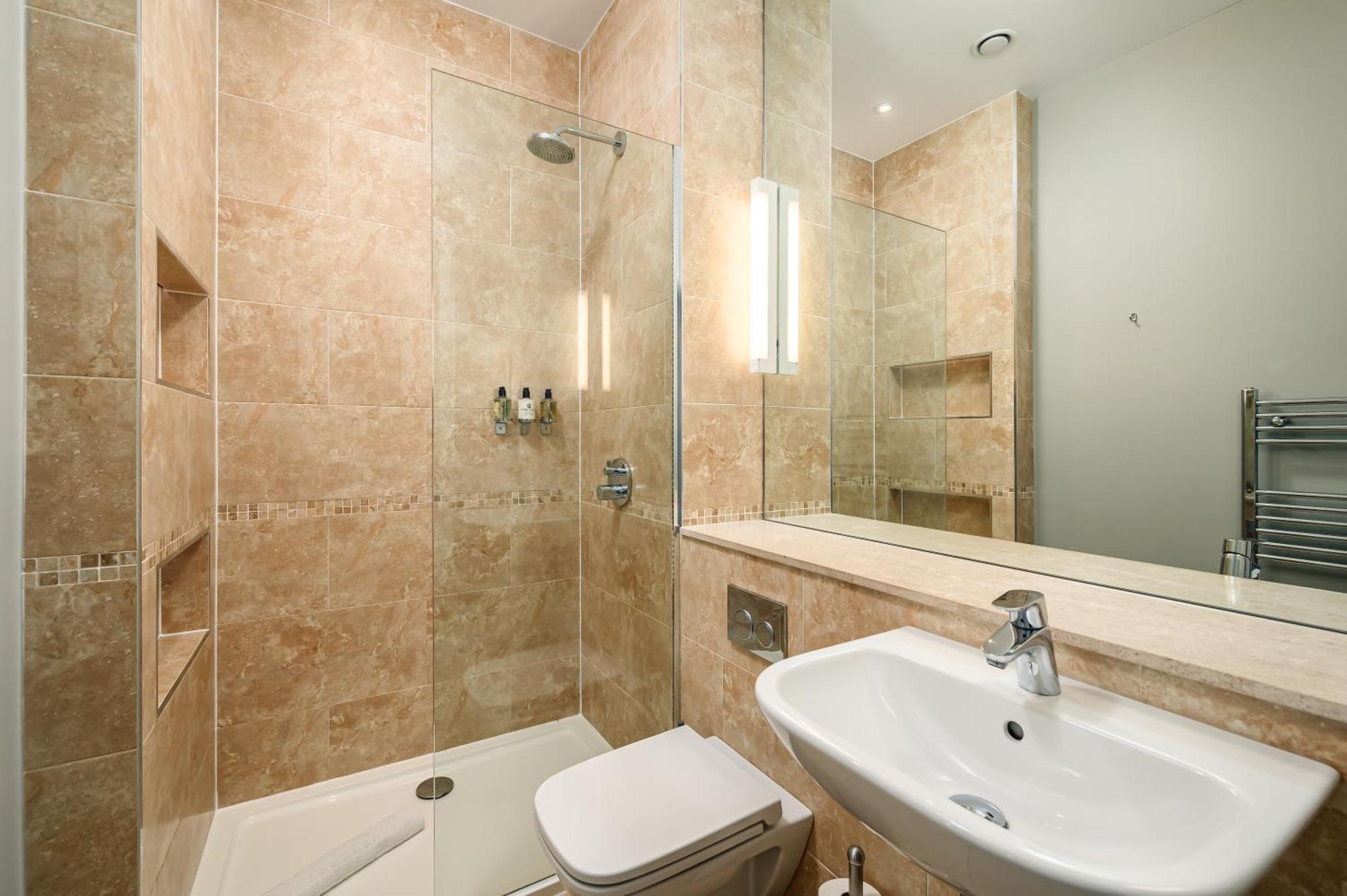 Apartment Destiny Scotland - St Andrew Square