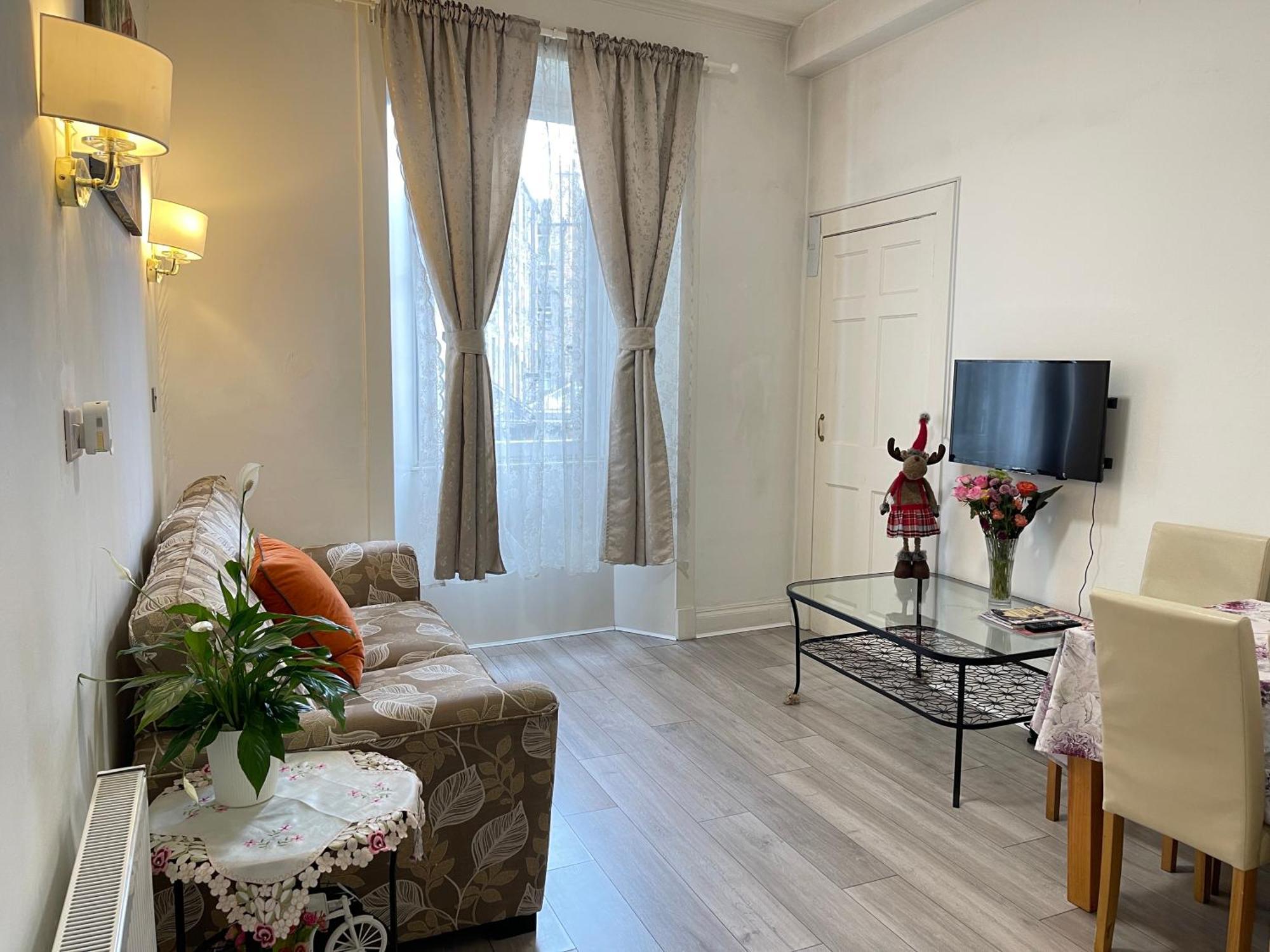 Apartment Lothian Center