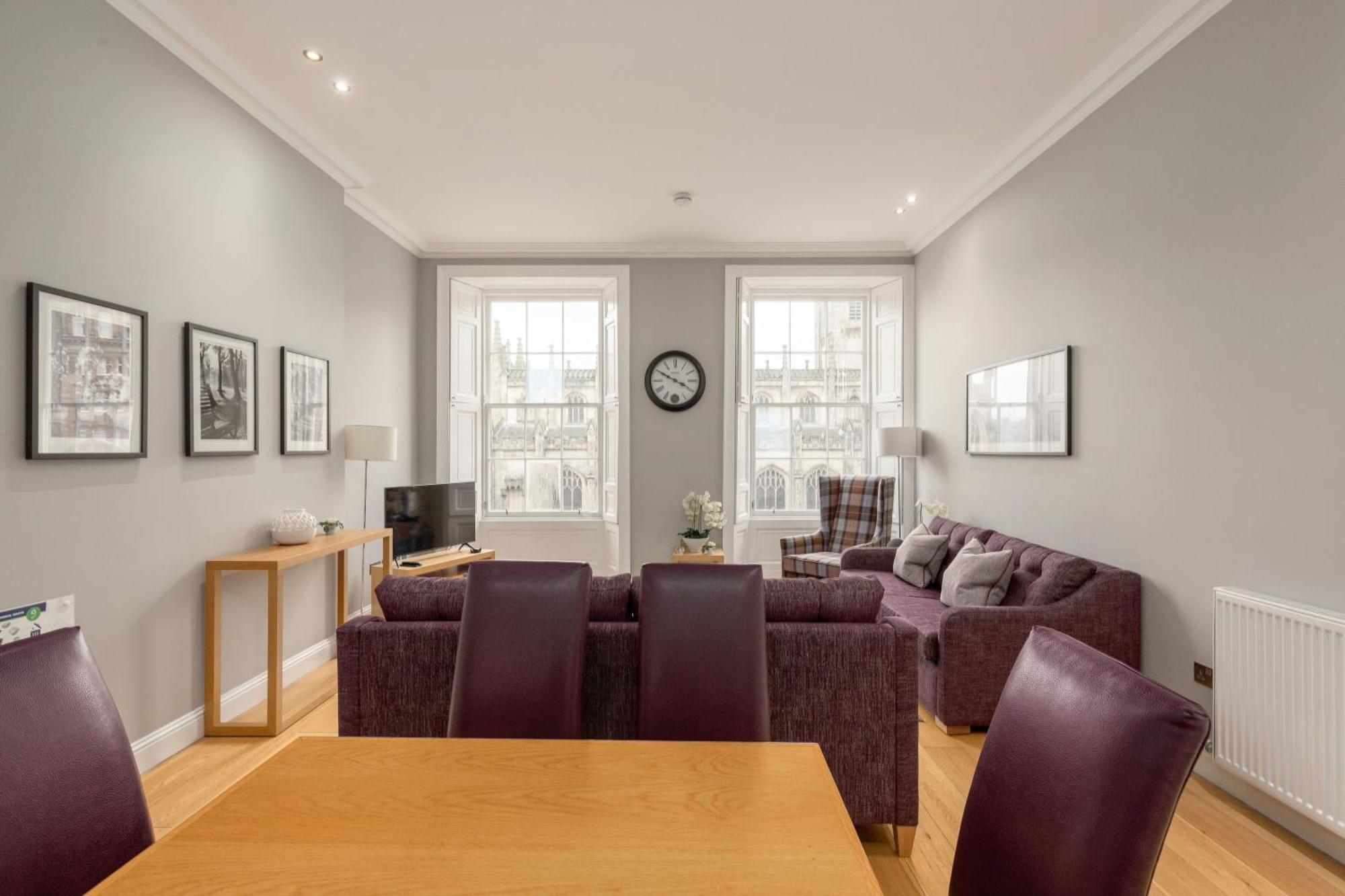 Destiny Scotland - Princes Street Apartment