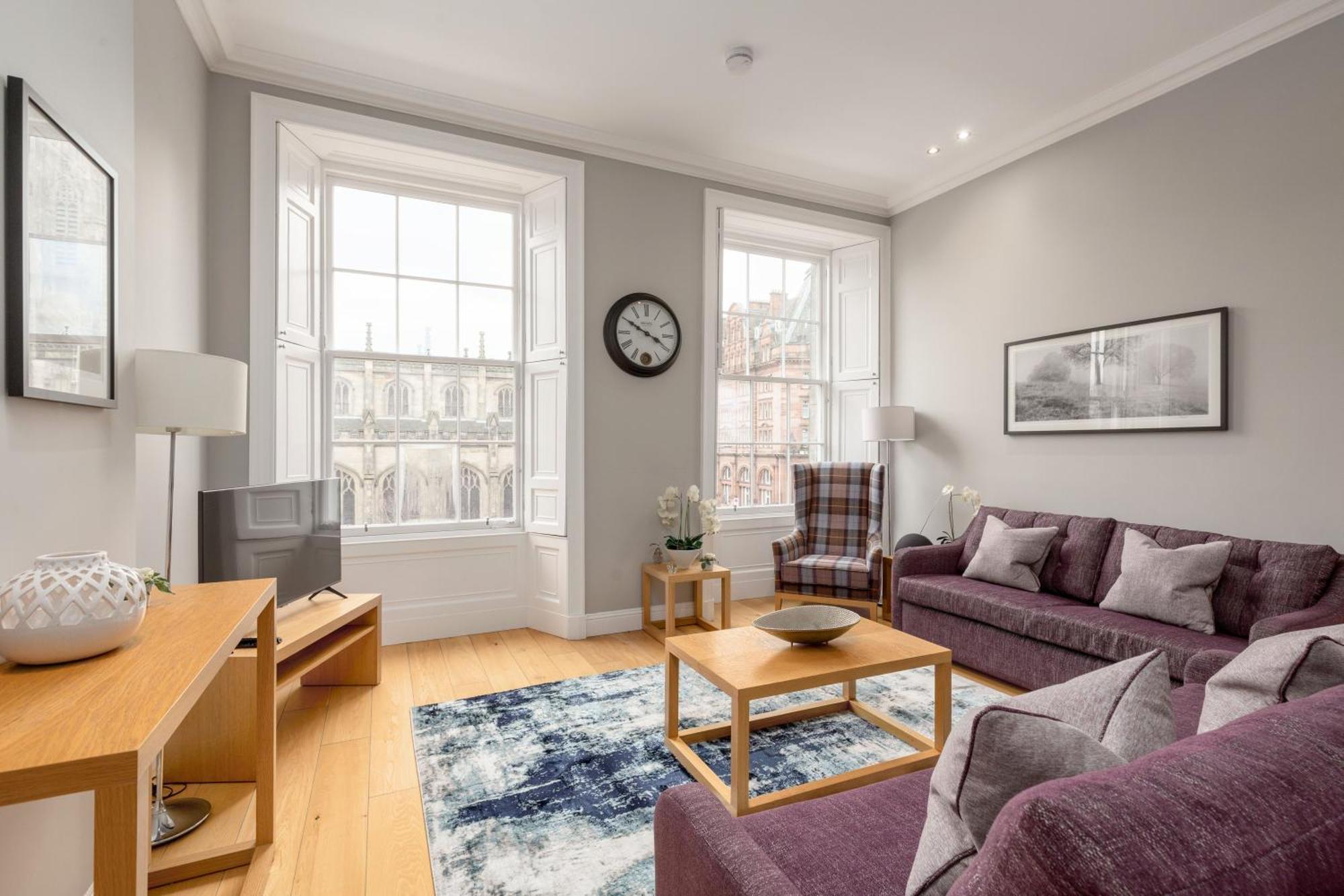Destiny Scotland - Princes Street Apartment *