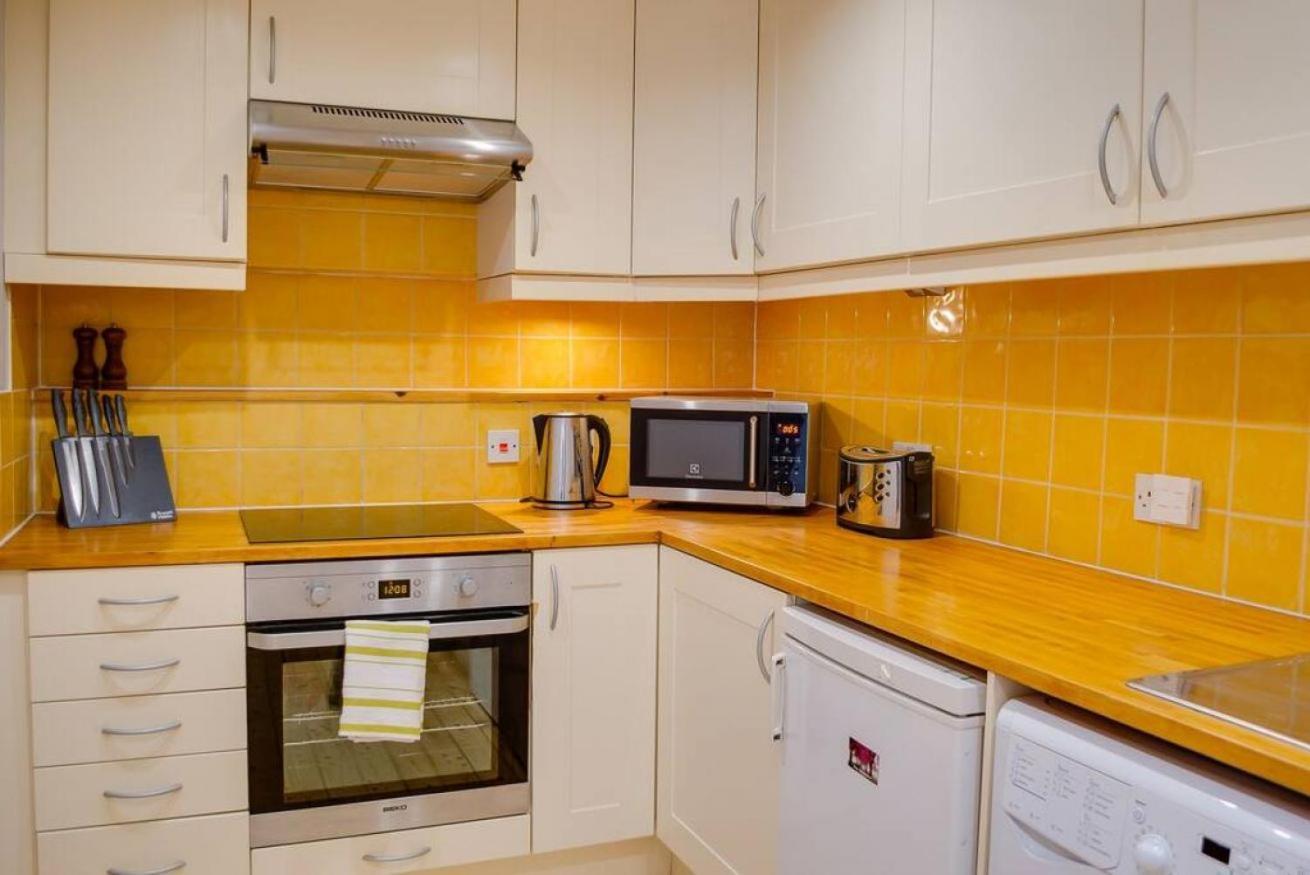 Joivy Warm & Welcoming Flat Near Castle Edinburgh