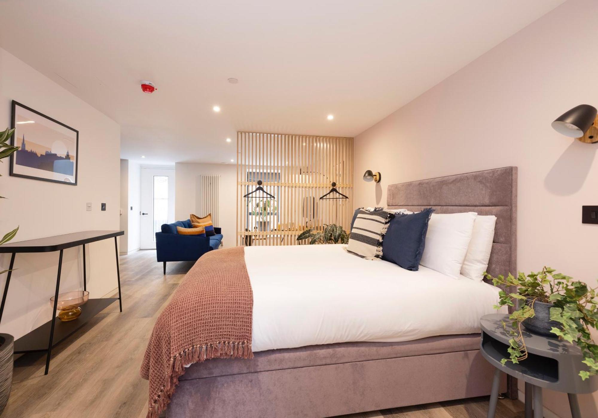 Charming Near Holyrood Park & Calton Hill EDI