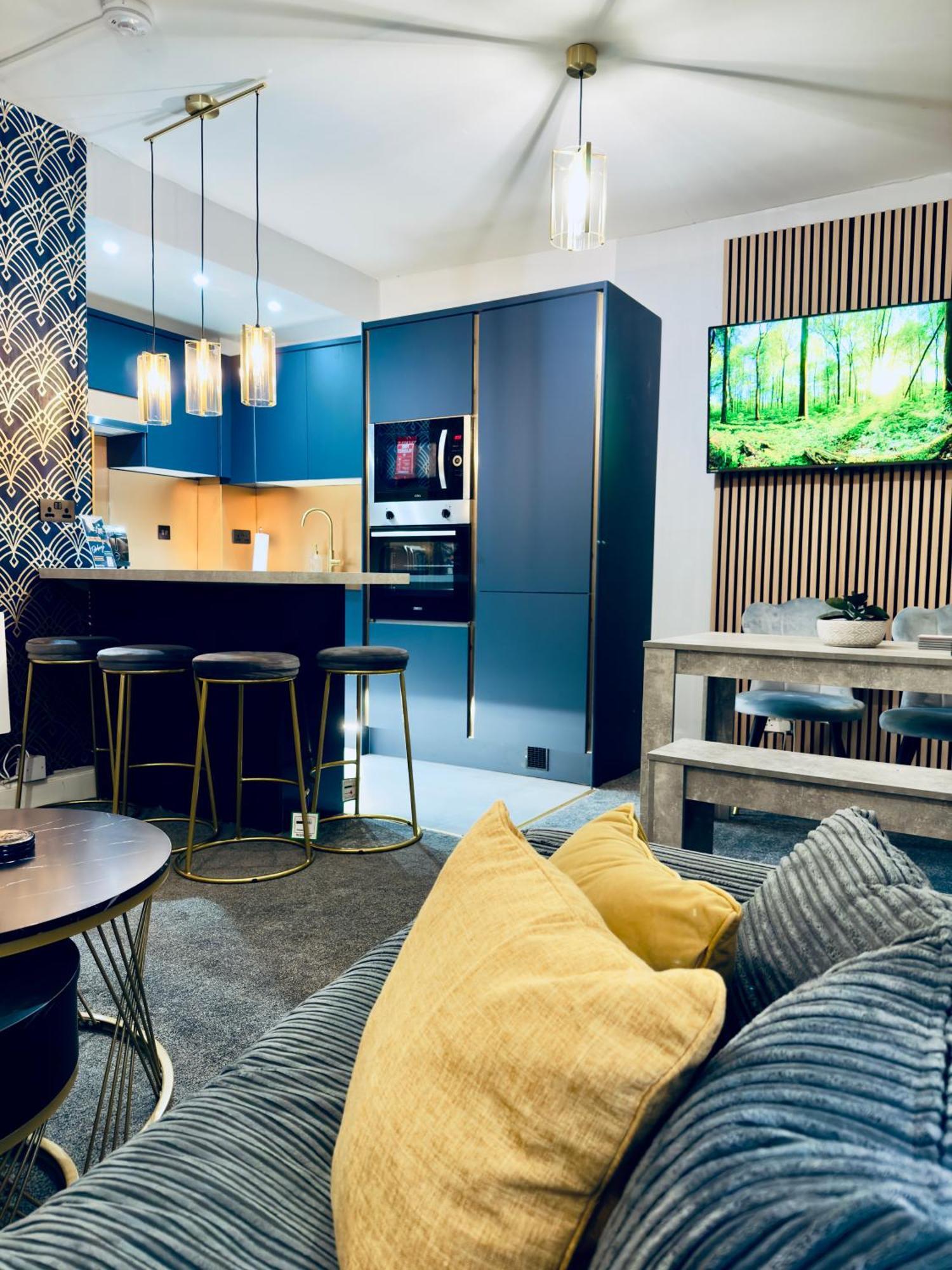 Two Bedroom Apartment-central Edinburgh-old Town-licensed Appartement *