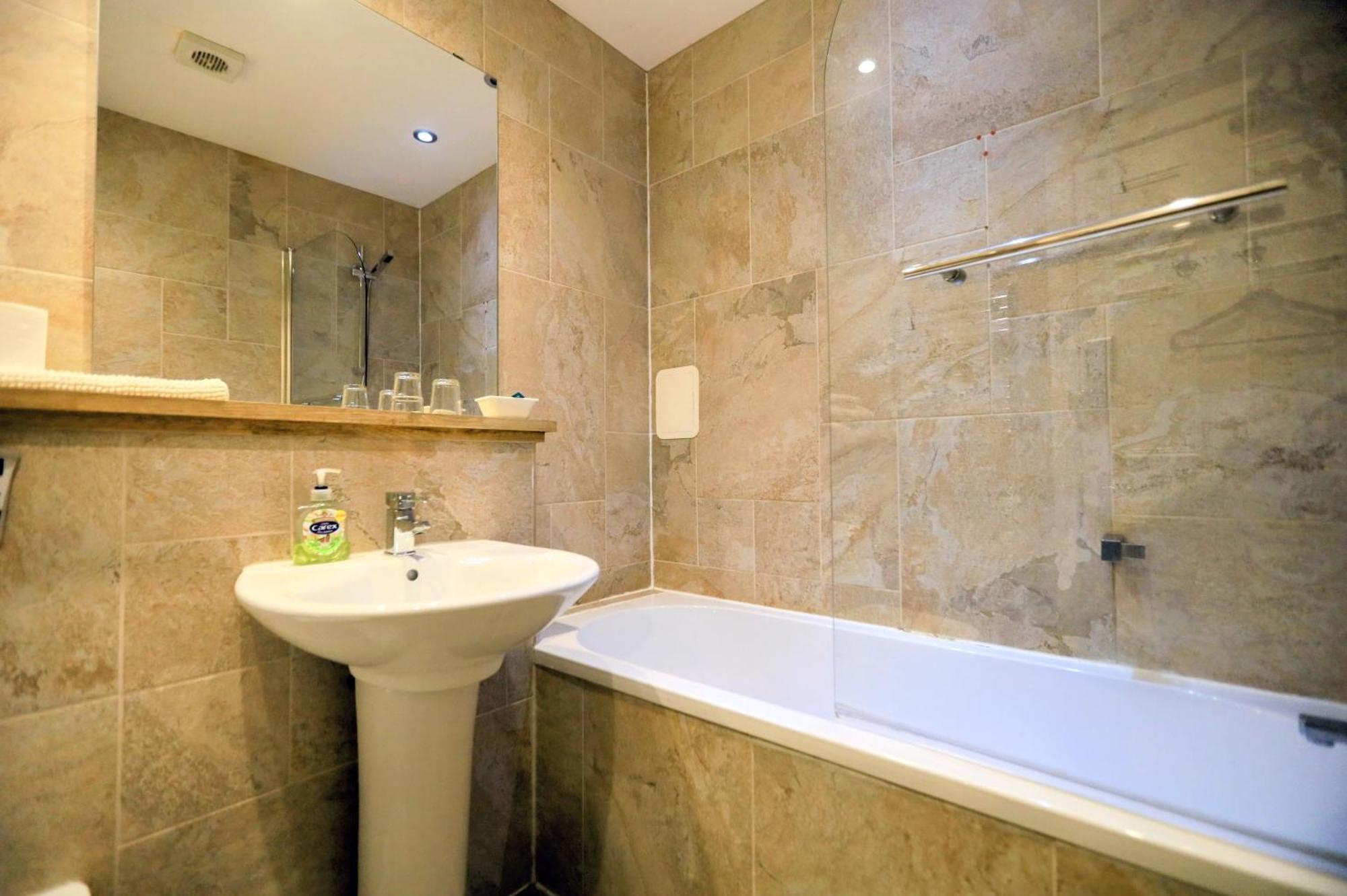 Edinburgh Holiday Guest House 3* EDI