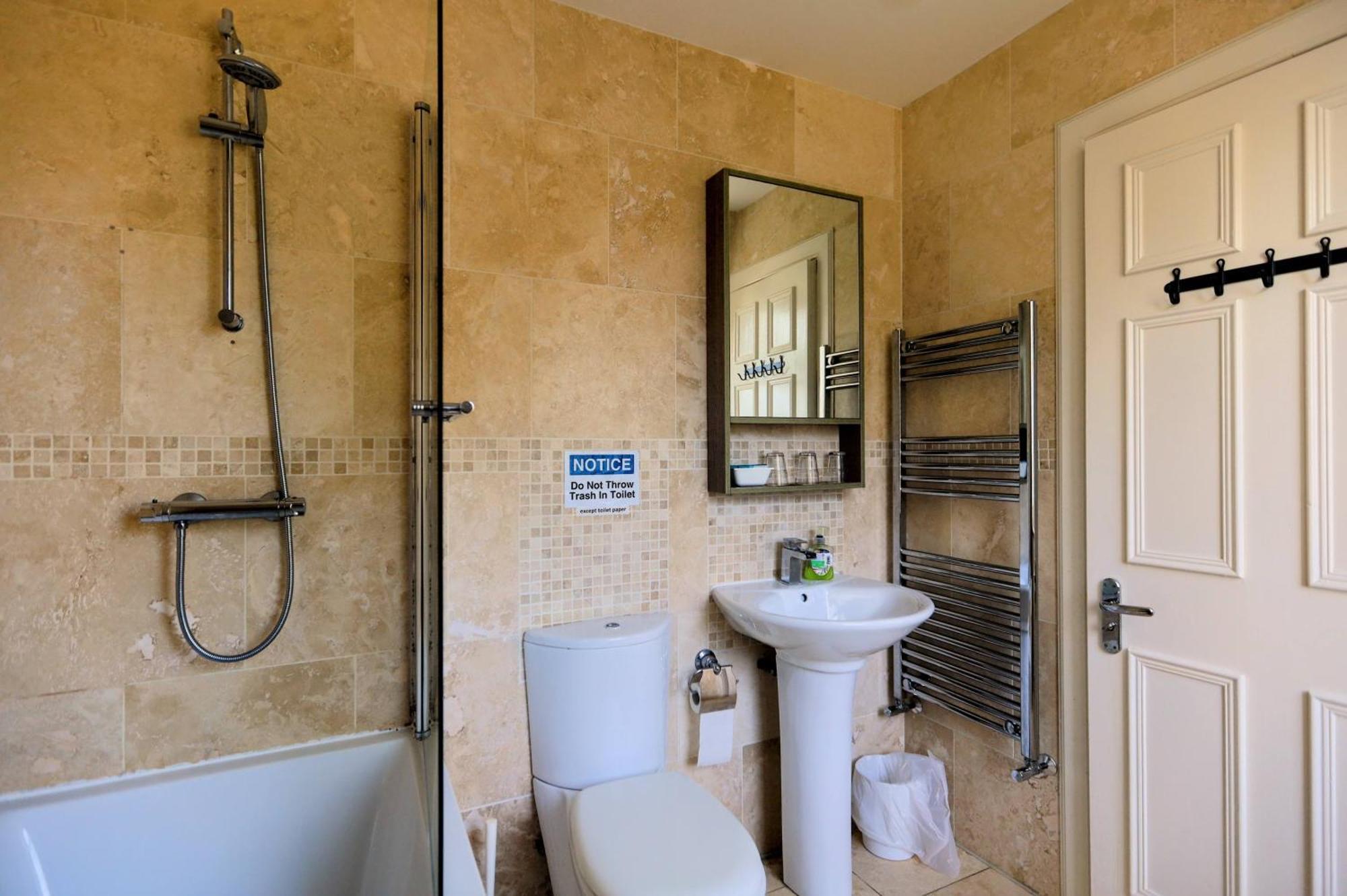 Bed & Breakfast Edinburgh Holiday Guest House 3*
