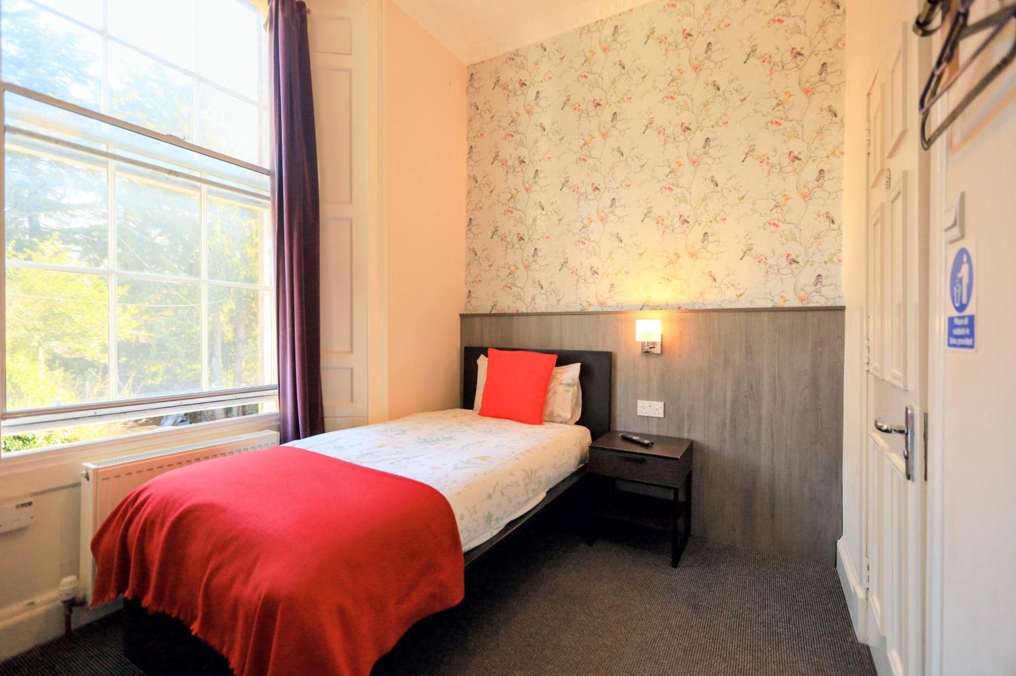 Bed & Breakfast Edinburgh Holiday Guest House EDI