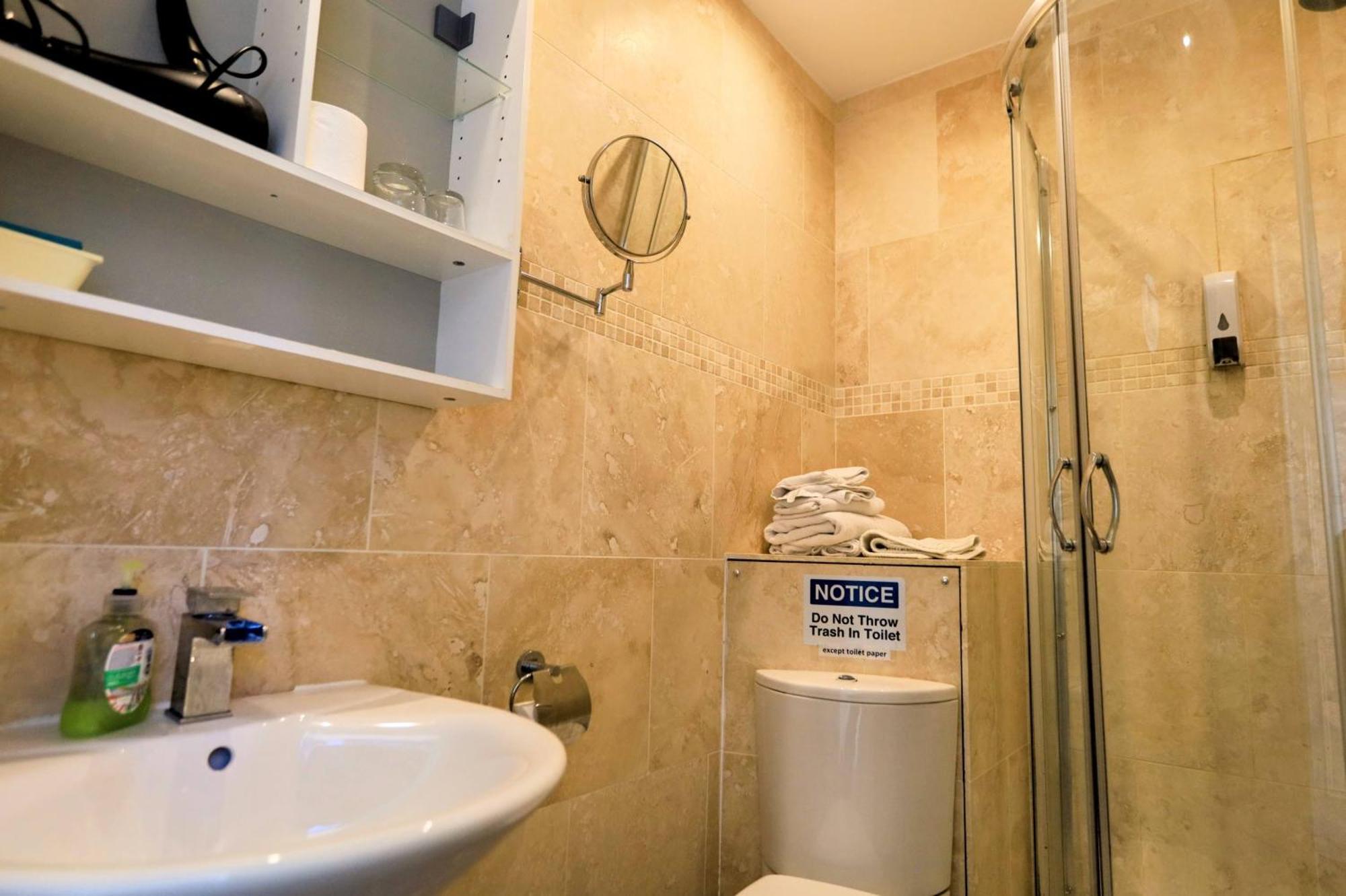 Bed & Breakfast Edinburgh Holiday Guest House 3*