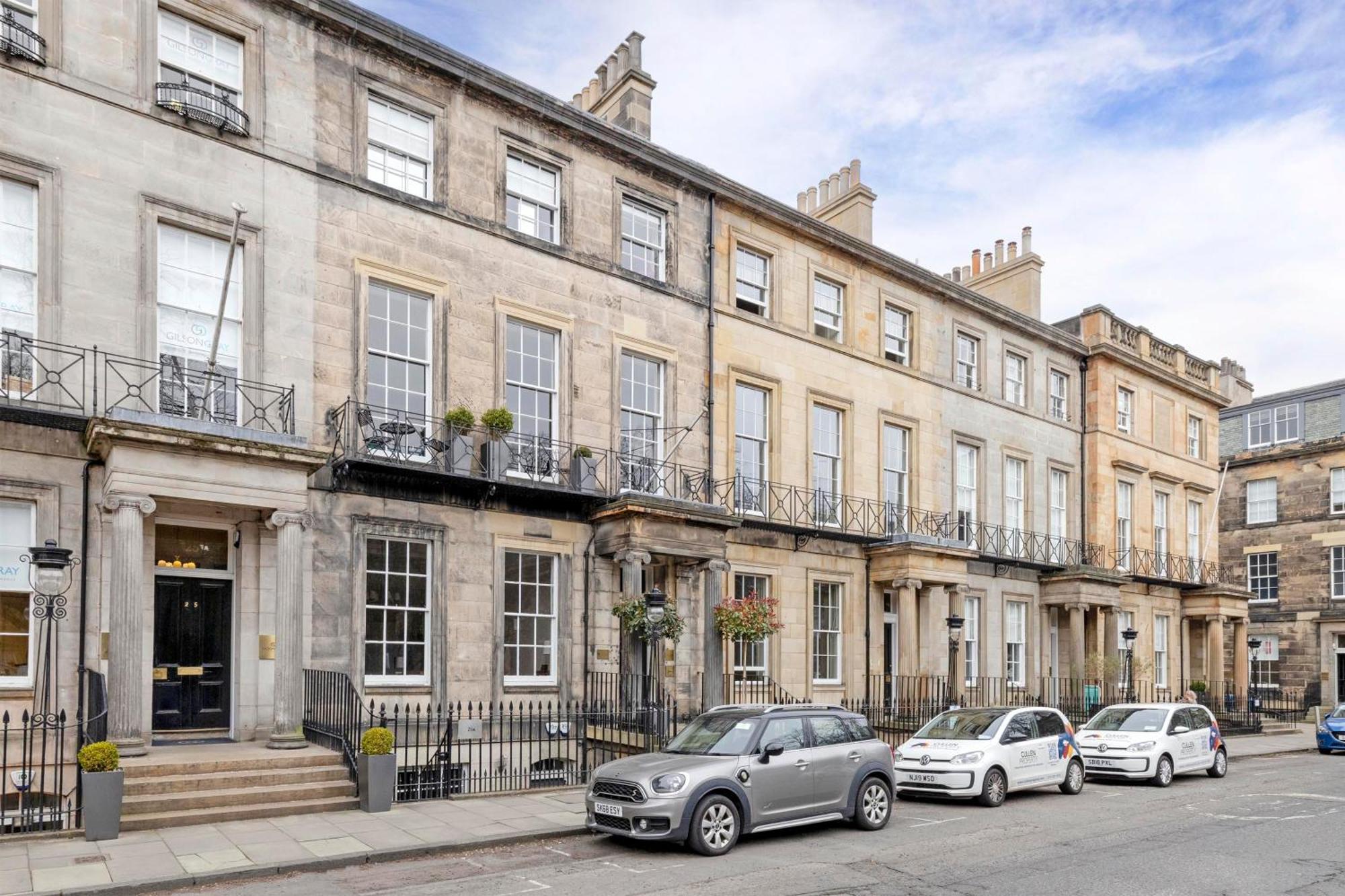 Joivy Ultra Luxe Near Princes Street *