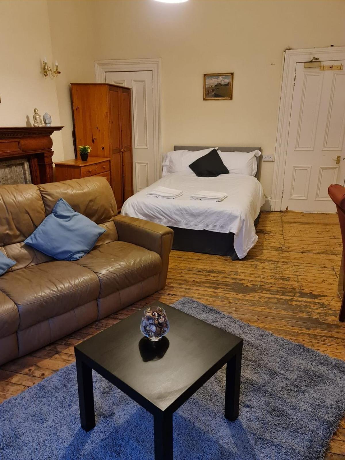 Guest house Haymarket Station *
