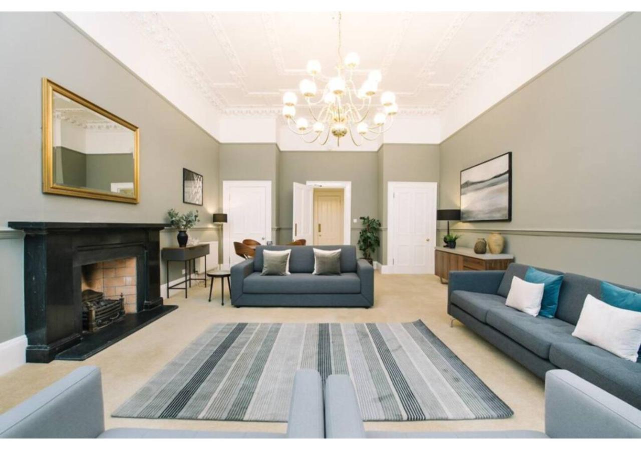 Joivy Palmerston Place - Luxury Centre With Private Parking Apartment *
