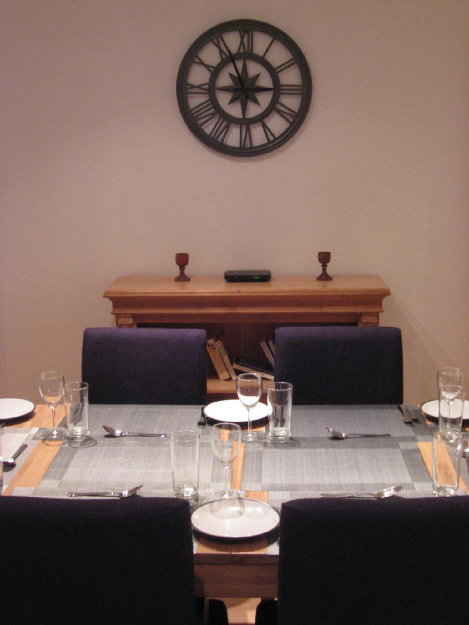 Heart Of Edinburgh's Historic Old Town - Blair Street Apartment