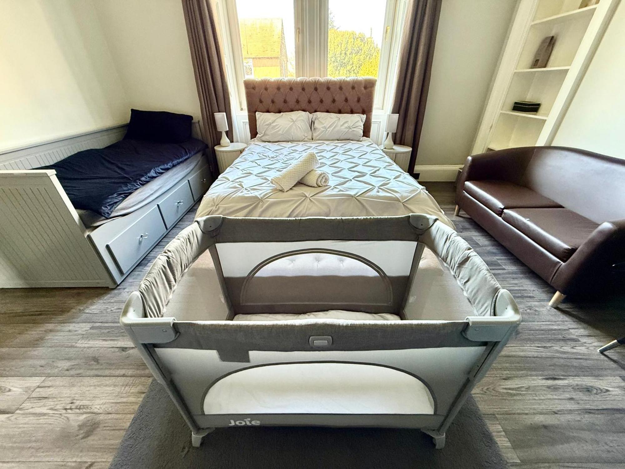 Appartement Immanuel House - Modern Luxury Victorian 1872 - Free Parking & Fast Fibre Optic Wifi EDI