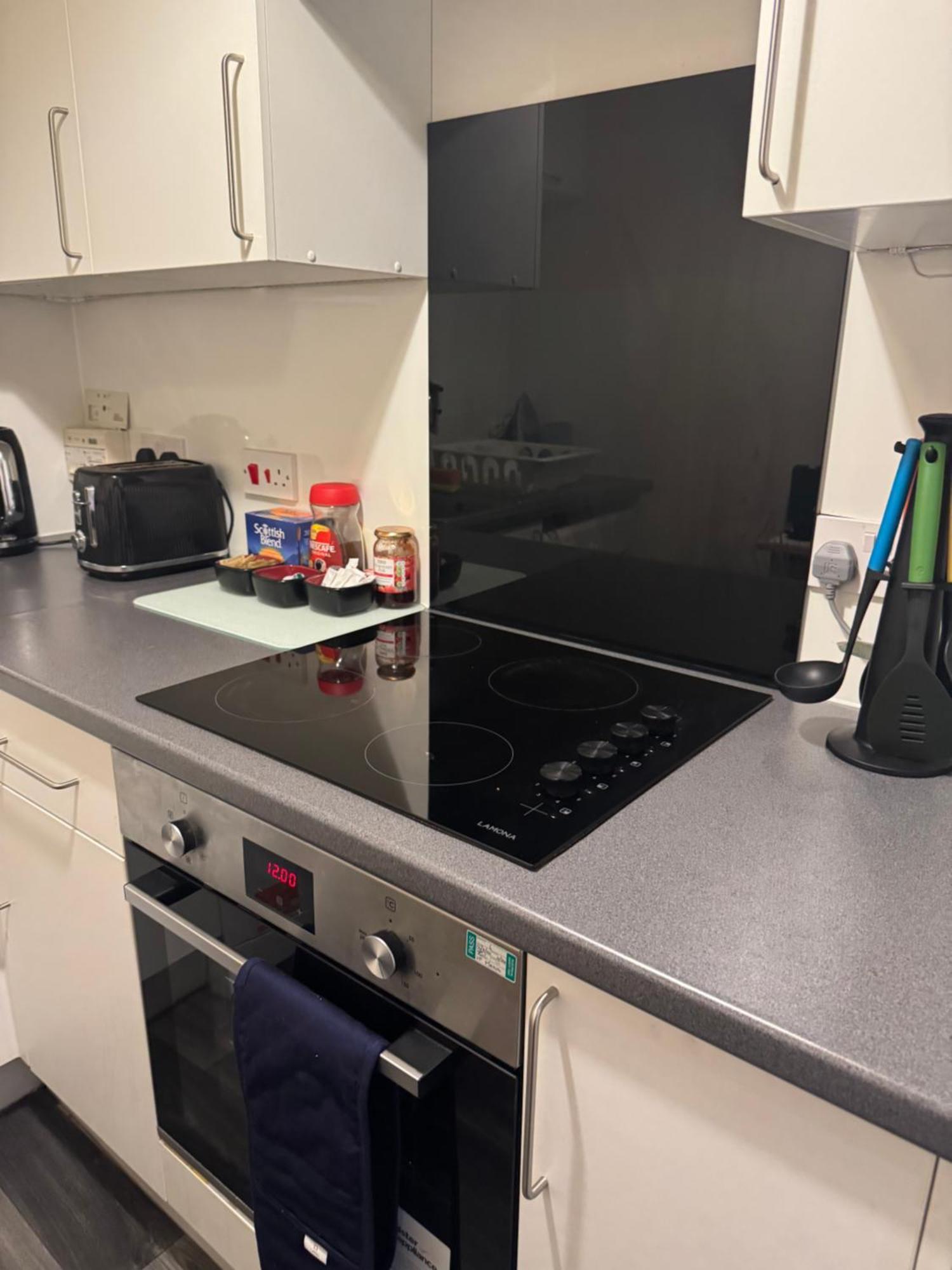 Lovely In Excellent Centre Location * Edinburgh