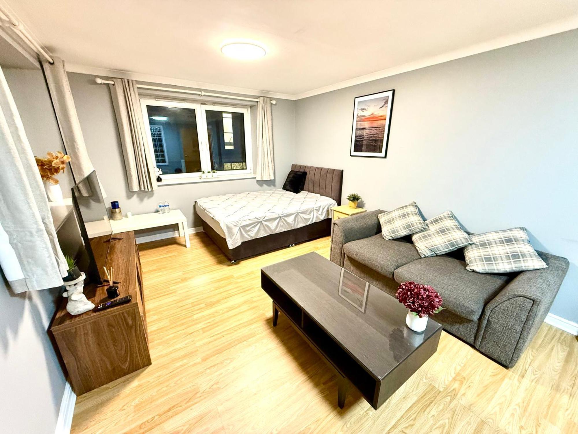 Pilrig Heights - Fast Wifi And Parking Available * Edinburgh