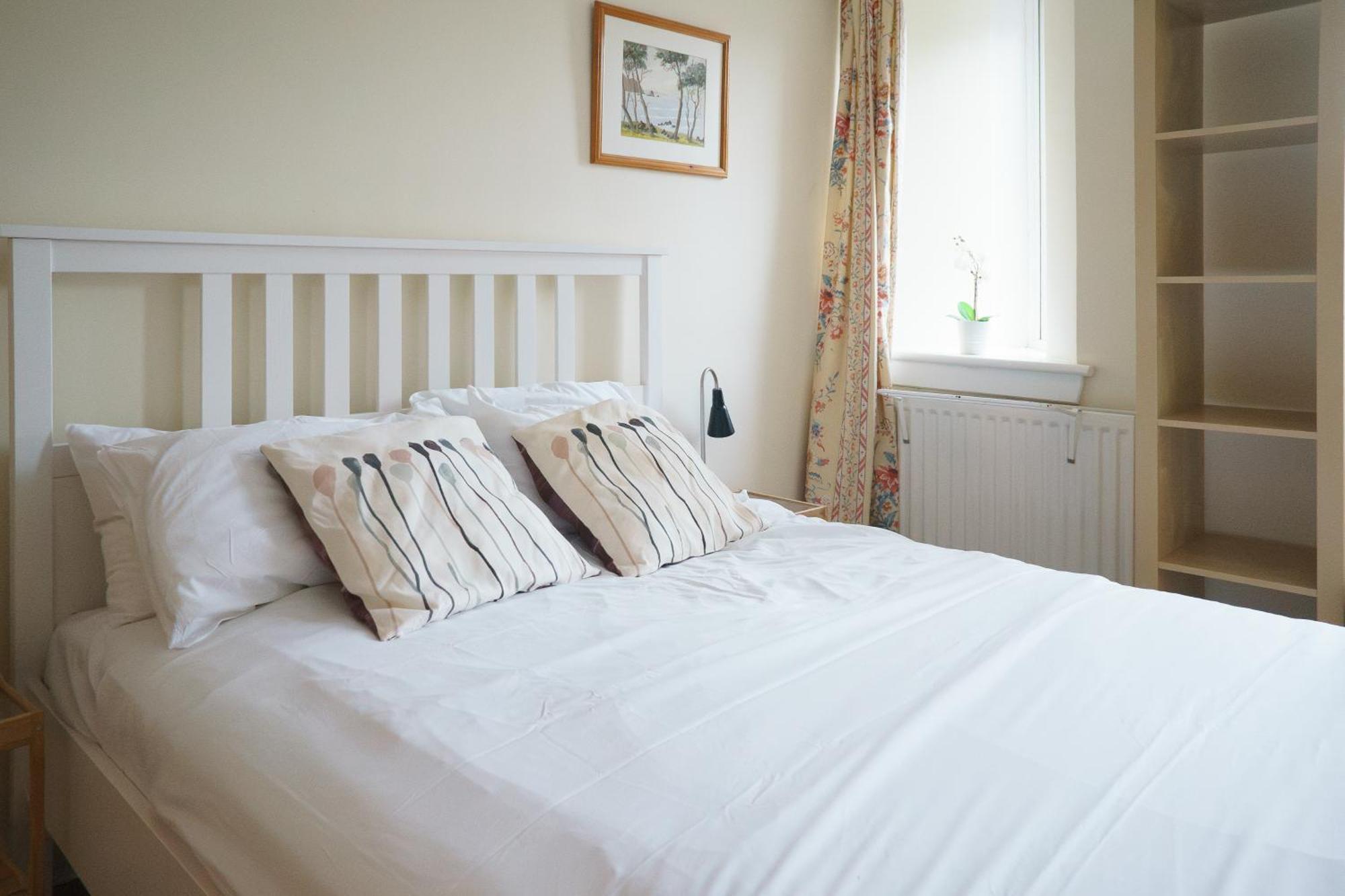 Bright Spacious 2 Bedroom In Stockbridge Edinburgh