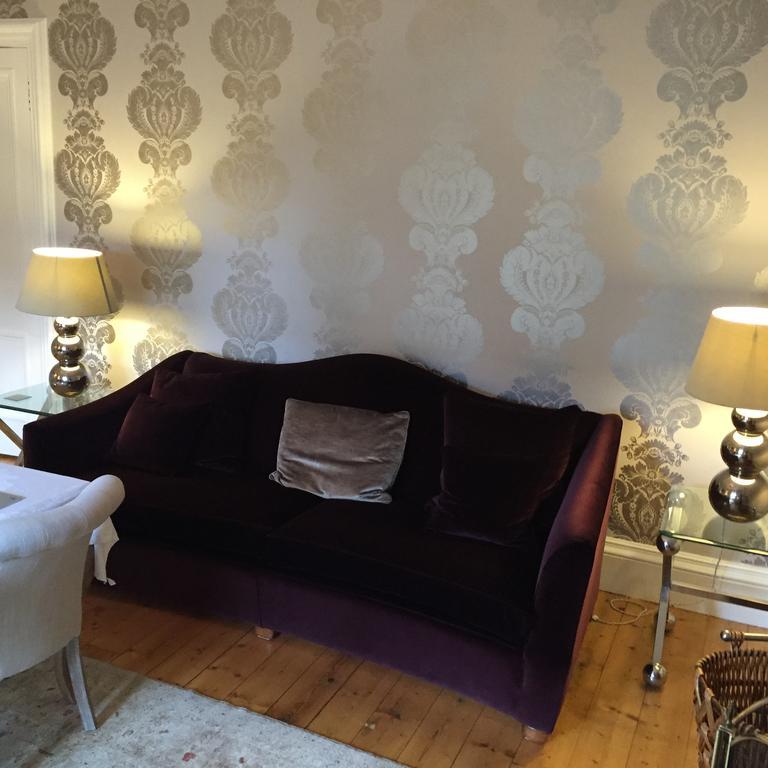 Claremont House 5*