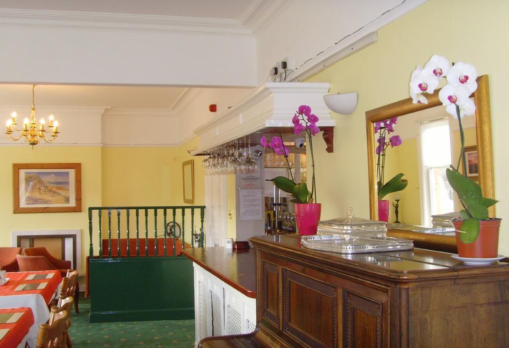 Hotel Twin Lions
