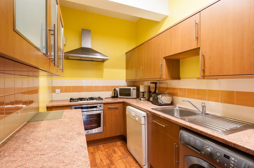 Apartment Pitt Street Apartment Beautiful Spacious Apartment Free Parking And Free Sanitizer Edinburgh