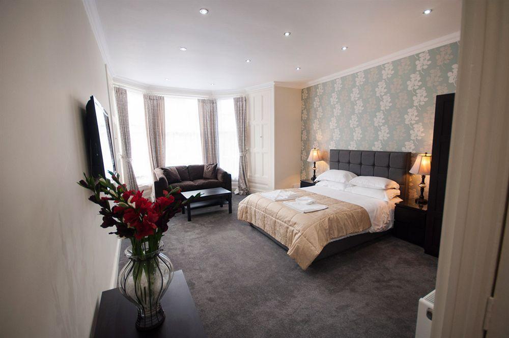 Palmerston Aparthotel EDI