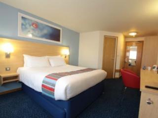 Hotel Travelodge Central 3*