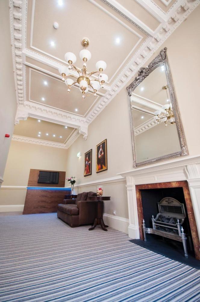 Palmerston 4*