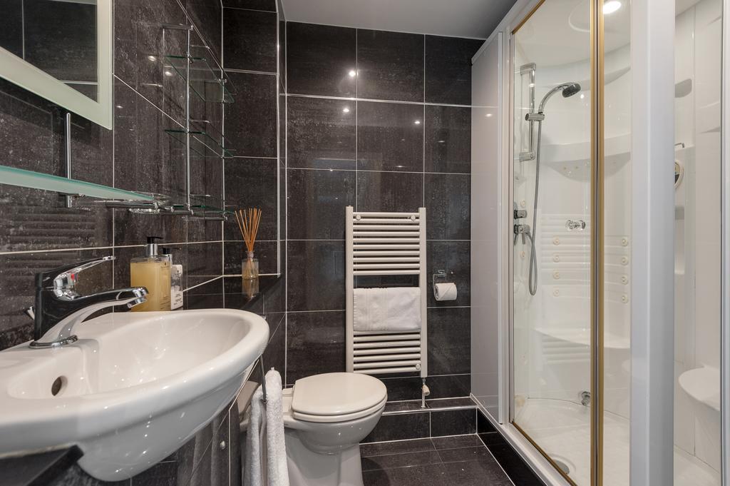 14 Dublin Street Lane South * Edinburgh