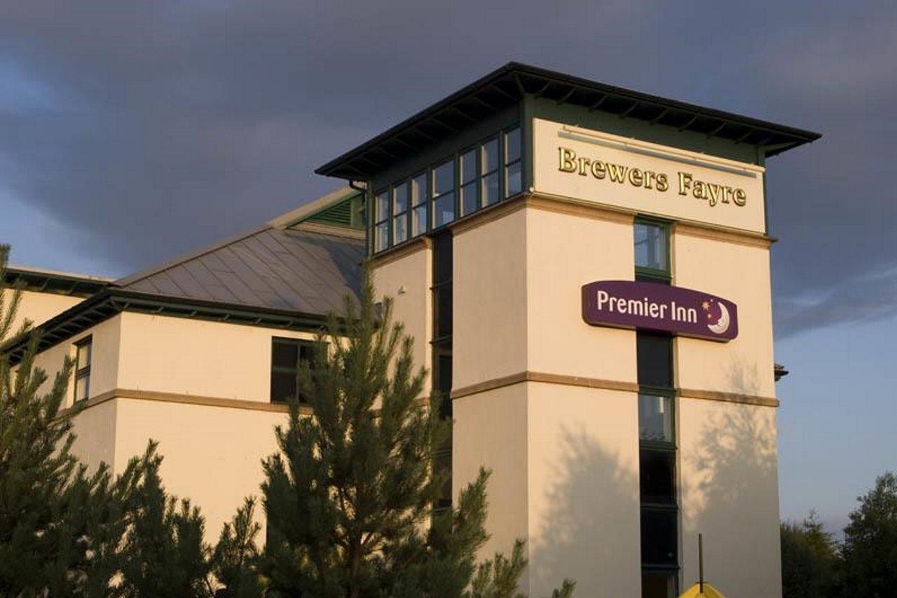Premier Inn Edinburgh 3*
