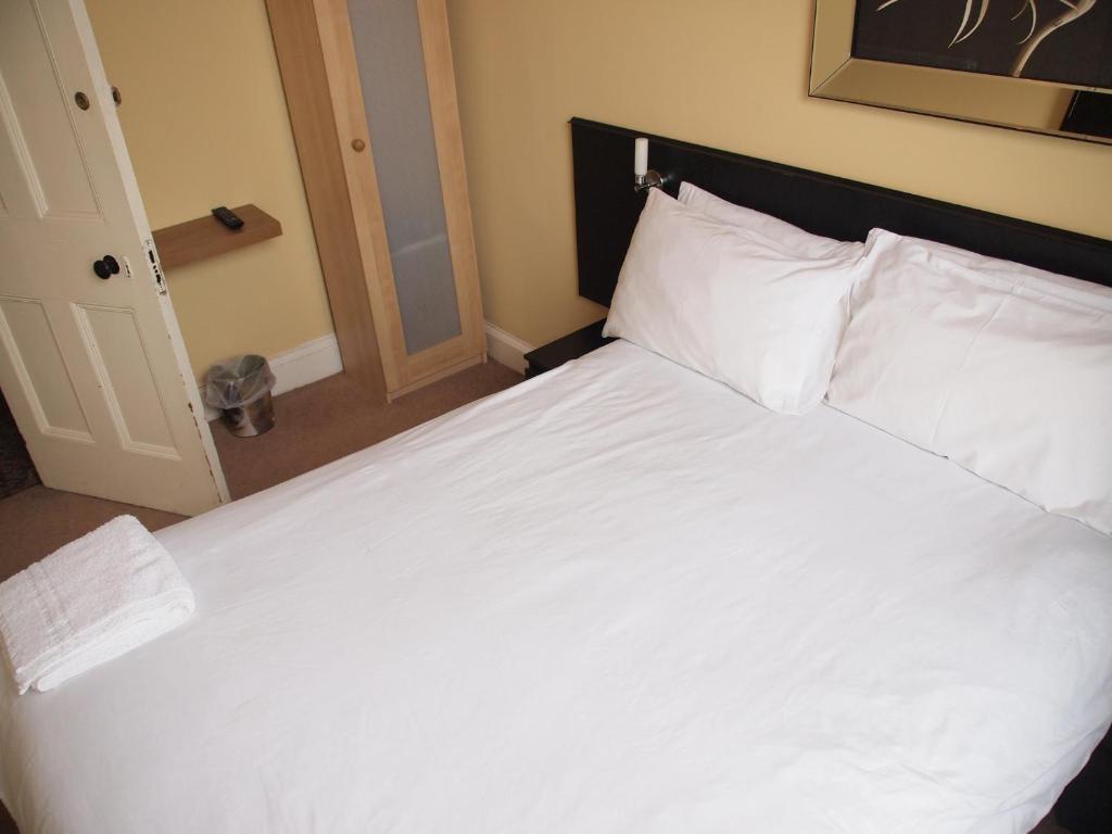 Guest house Minto House
