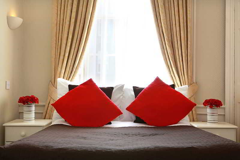 Townhouse 3*