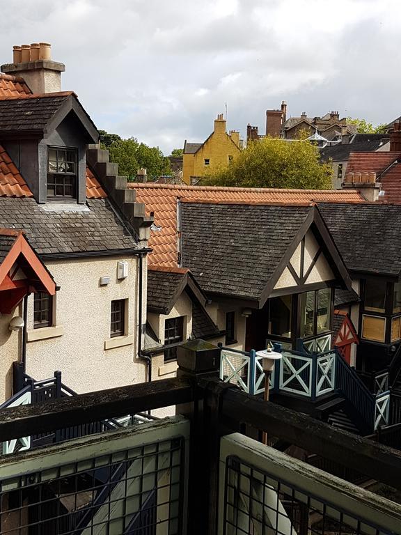 Apartment Dean Village - Lovely 2 Bed In Picturesque Dean Village With Balcony And Private Parking *