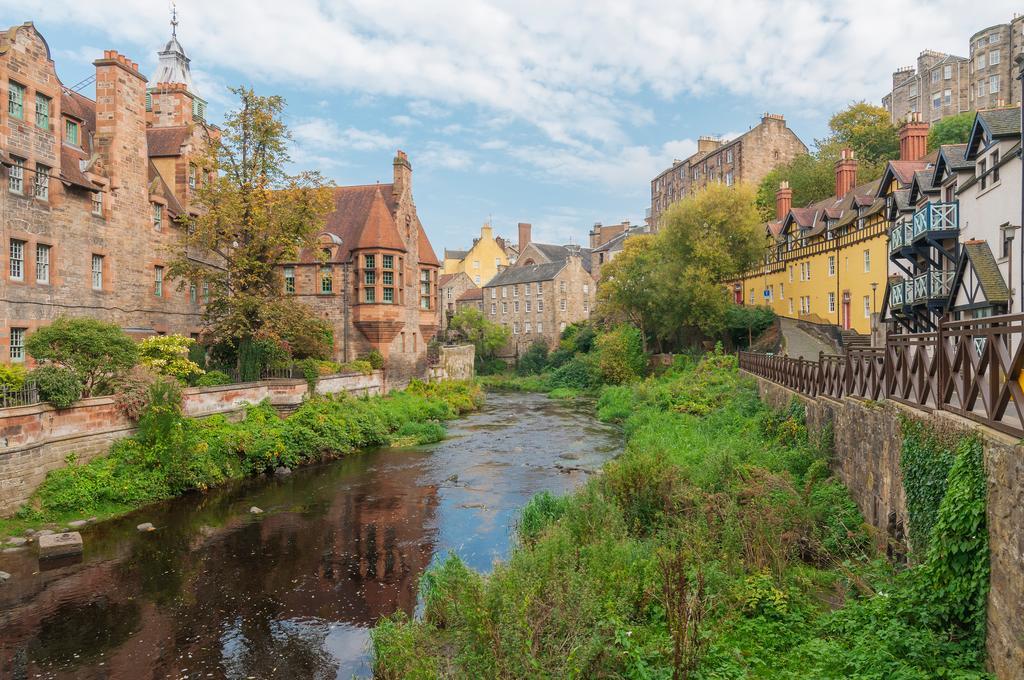 Dean Village - Lovely 2 Bed In Picturesque Dean Village With Balcony And Private Parking Apartment *