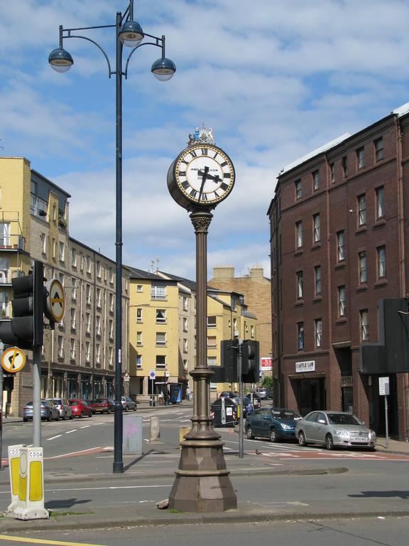 Centre Rooms-lauriston *