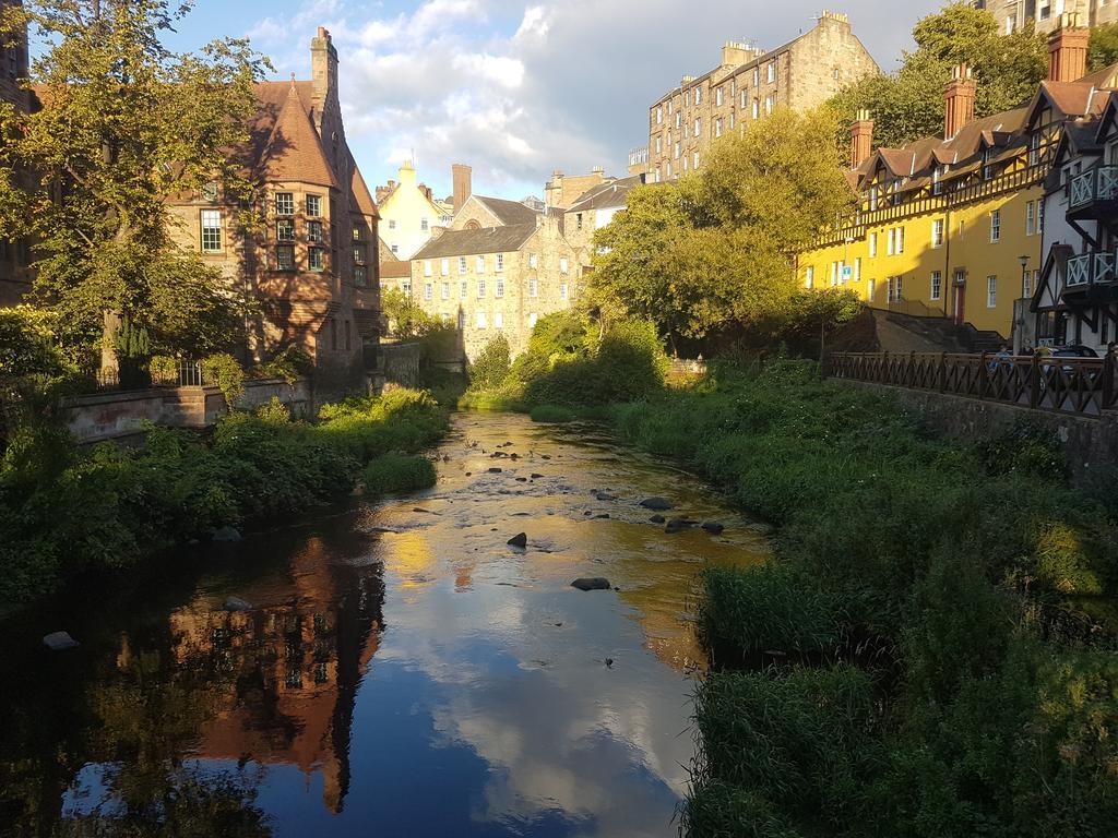 Apartment Dean Village - Lovely 2 Bed In Picturesque Dean Village With Balcony And Private Parking