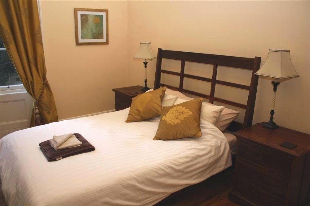 Apartment Haddington Place
