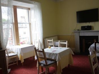 Bed & Breakfast Airdenair