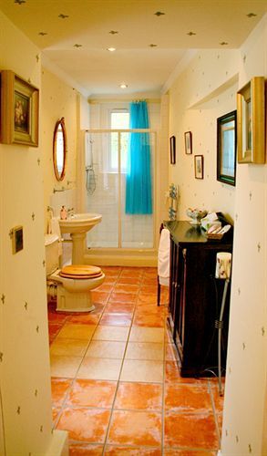 Victorian Townhouse 4*