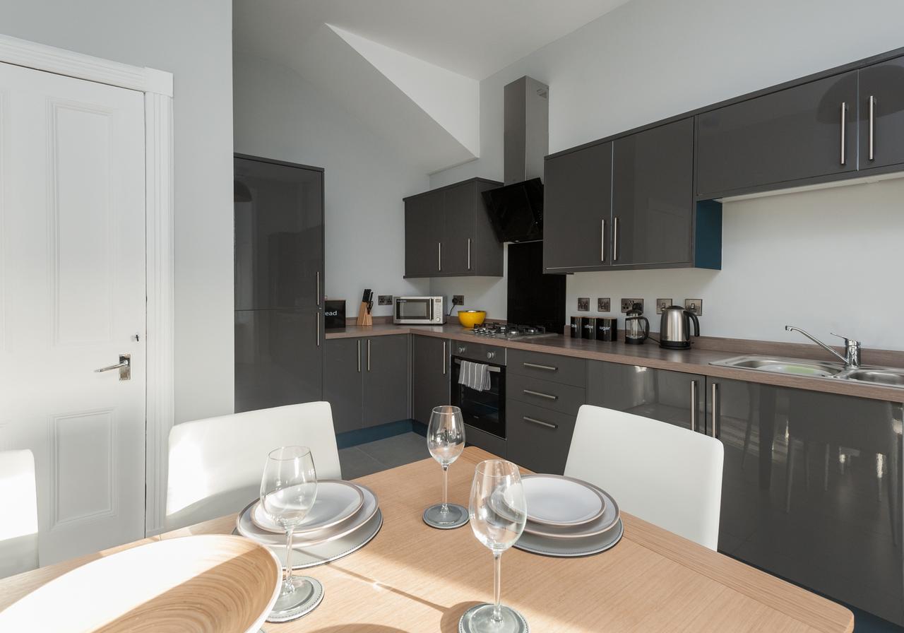 The Brunswick Street Apartment *