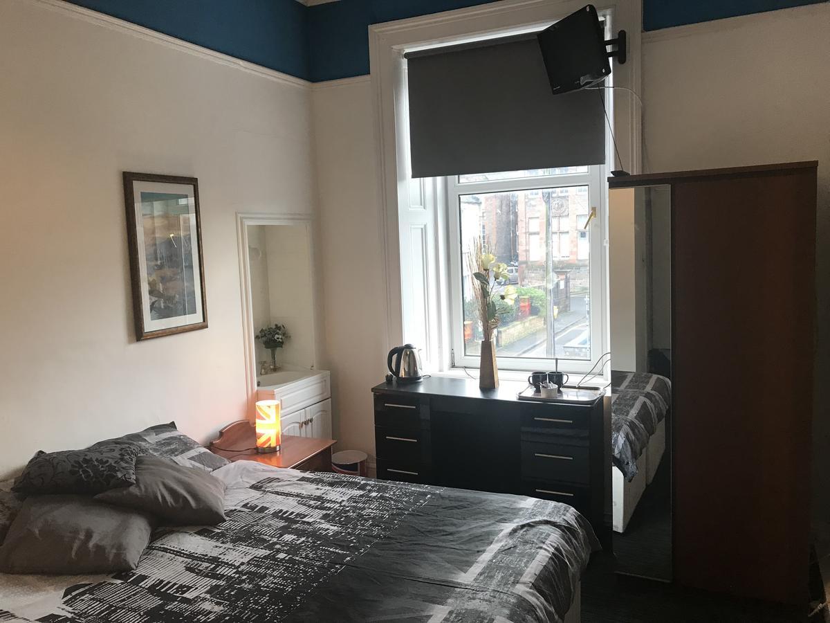 Gilmore Guest House 3*