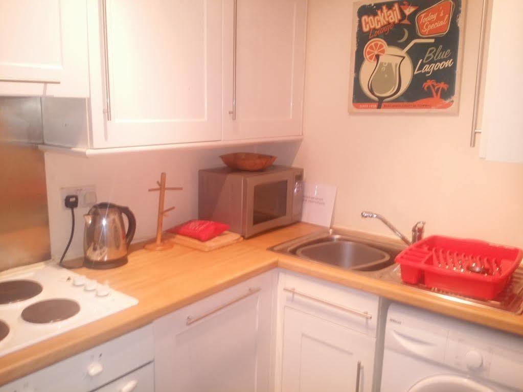 Centre Jasmine -sleeps 7 *