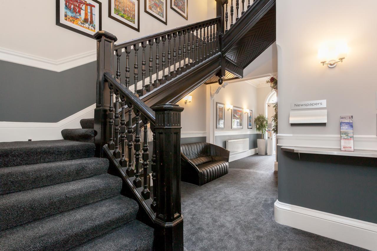 Hostel West End