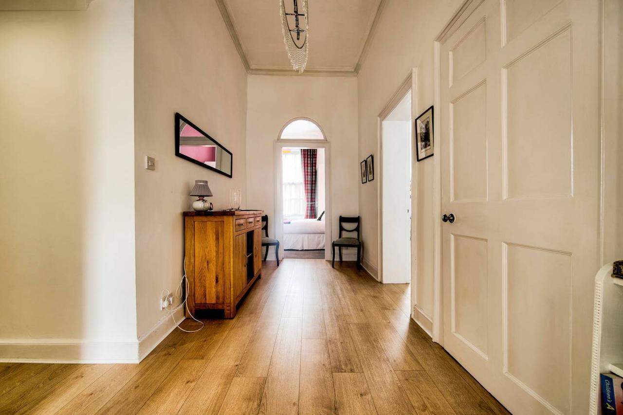 Apartment Altido Spacious And Stylish 4-bed Georgian Edinburgh