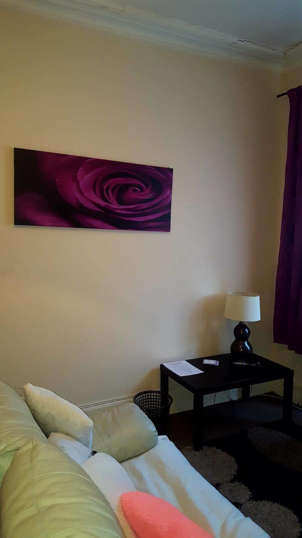 Centre Jasmine -sleeps 7 *