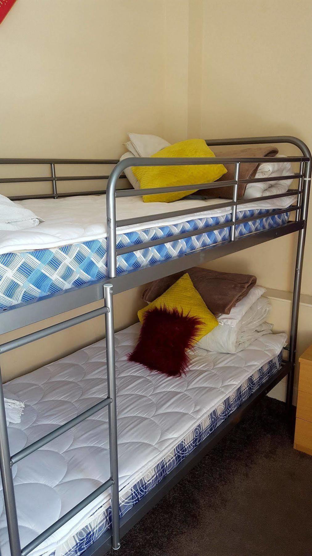 Centre Jasmine -sleeps 7 *