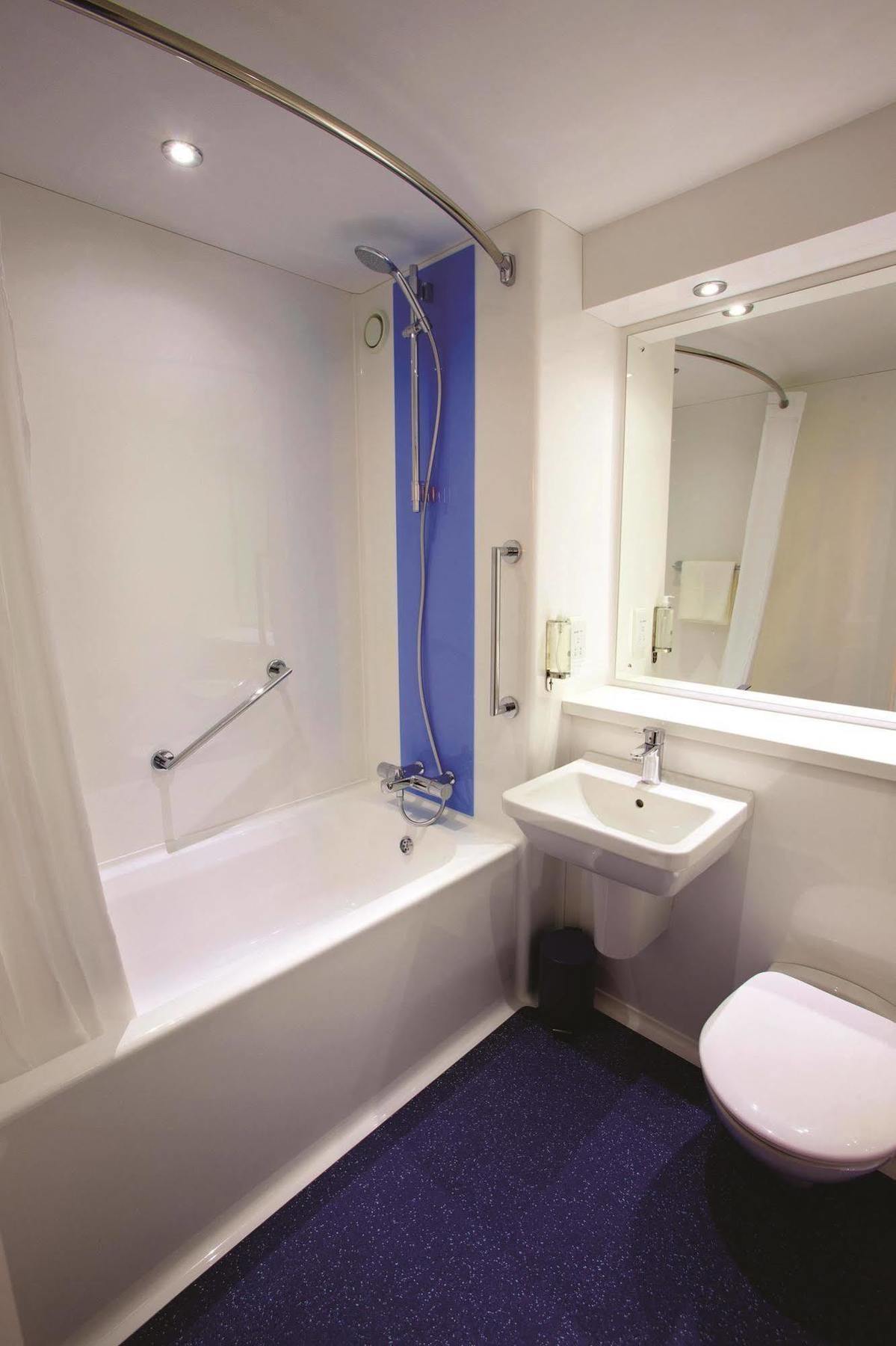 Travelodge Central
